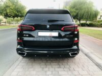 5YEARS AGMC SERVICE CONTRACT AND 5 YEARS AGMC BMW WARRANTY TILL 2024• BMW X5 M-KIT • 50I • 2019 •GCC