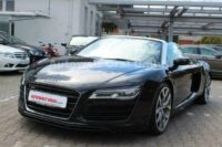Audi R8
Spyder 4.2 FSI QUATTRO*LEDER*NAVI*XENON*TOP