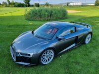 Audi R8
V10 plus 5.2 FSI Quattro/Carbon/Keramik