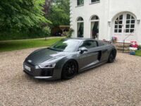 Audi R8
V10 plus 5.2 FSI quattro S tronic