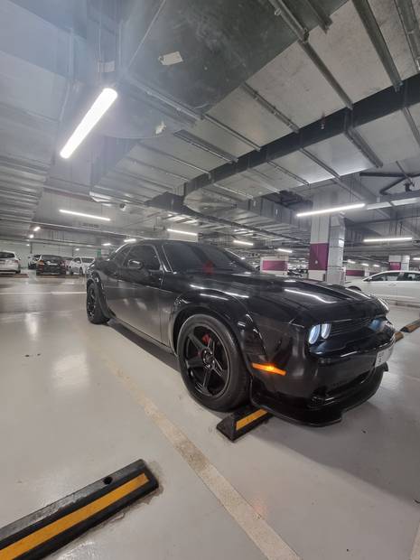 6 speed manual 5 7 hemi challenger for sale 6158b2a3023d1 - 6 speed manual 5.7 Hemi Challenger for sale!!