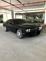 Gcc•challenger v6 full option•original paint•service history•first owner•free accident•full option